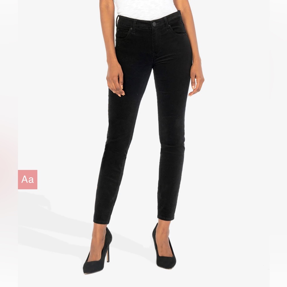 Diana Corduroy Relaxed Fit Skinny (Black)